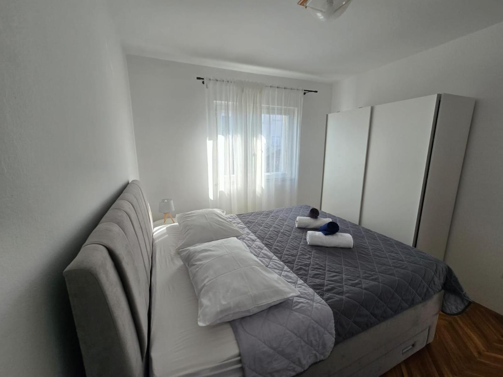 Apartments Pavic Sukošan エクステリア 写真