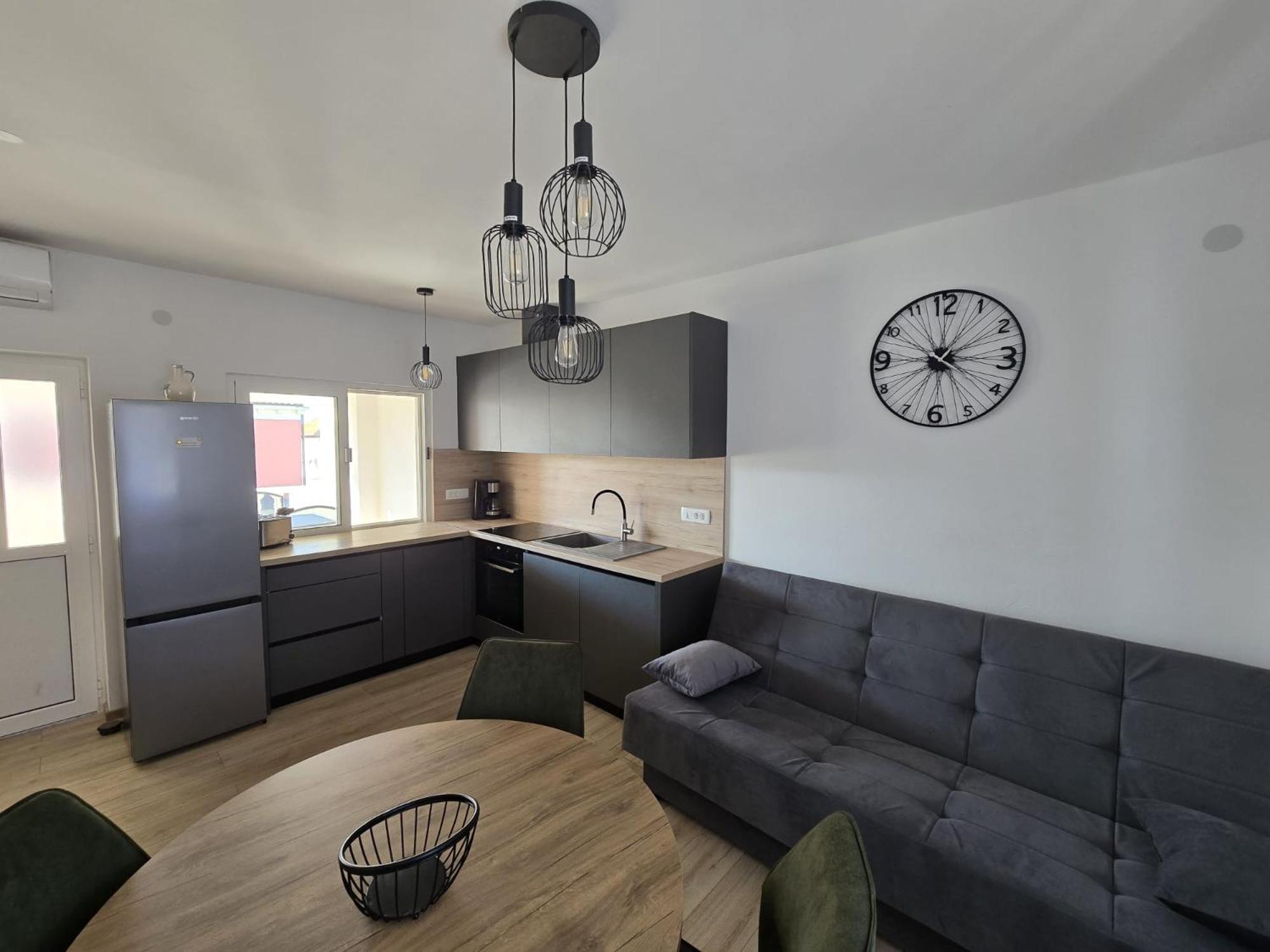 Apartments Pavic Sukošan エクステリア 写真