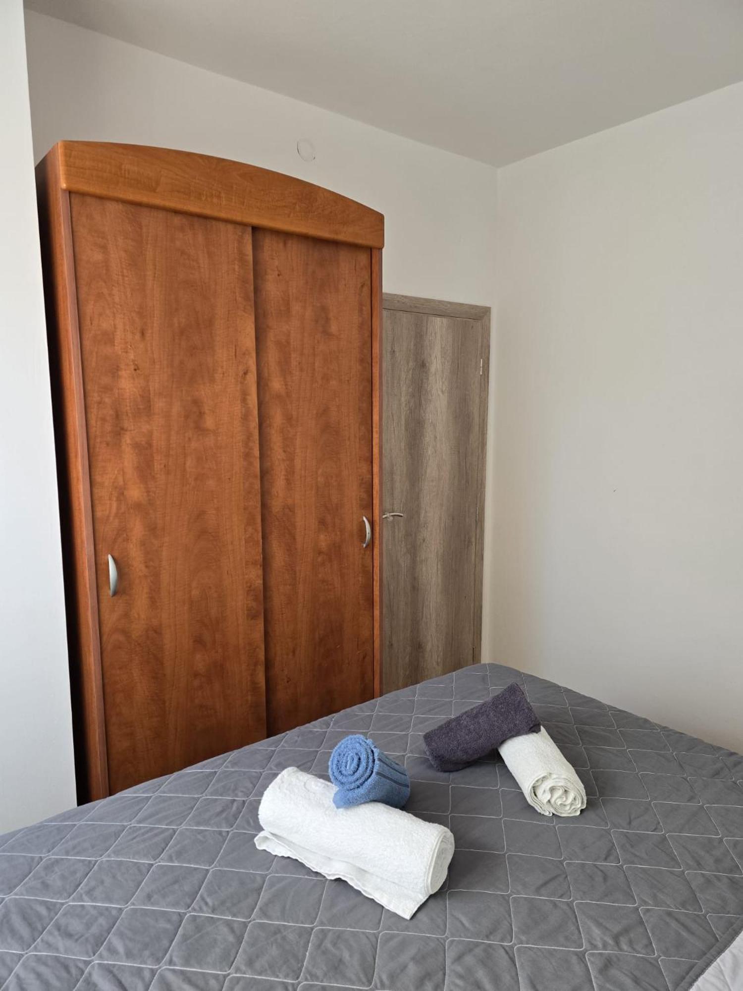 Apartments Pavic Sukošan エクステリア 写真